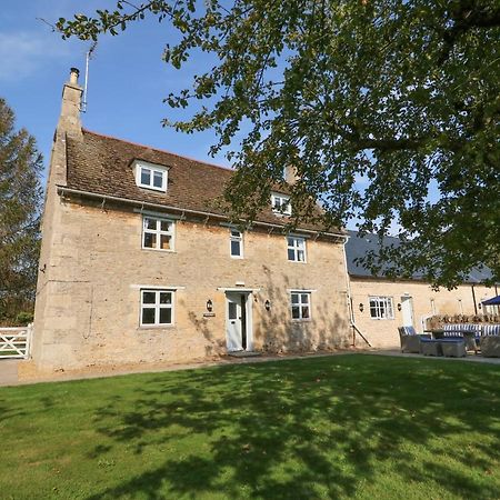 The Croft Farm Villa Peterborough Buitenkant foto